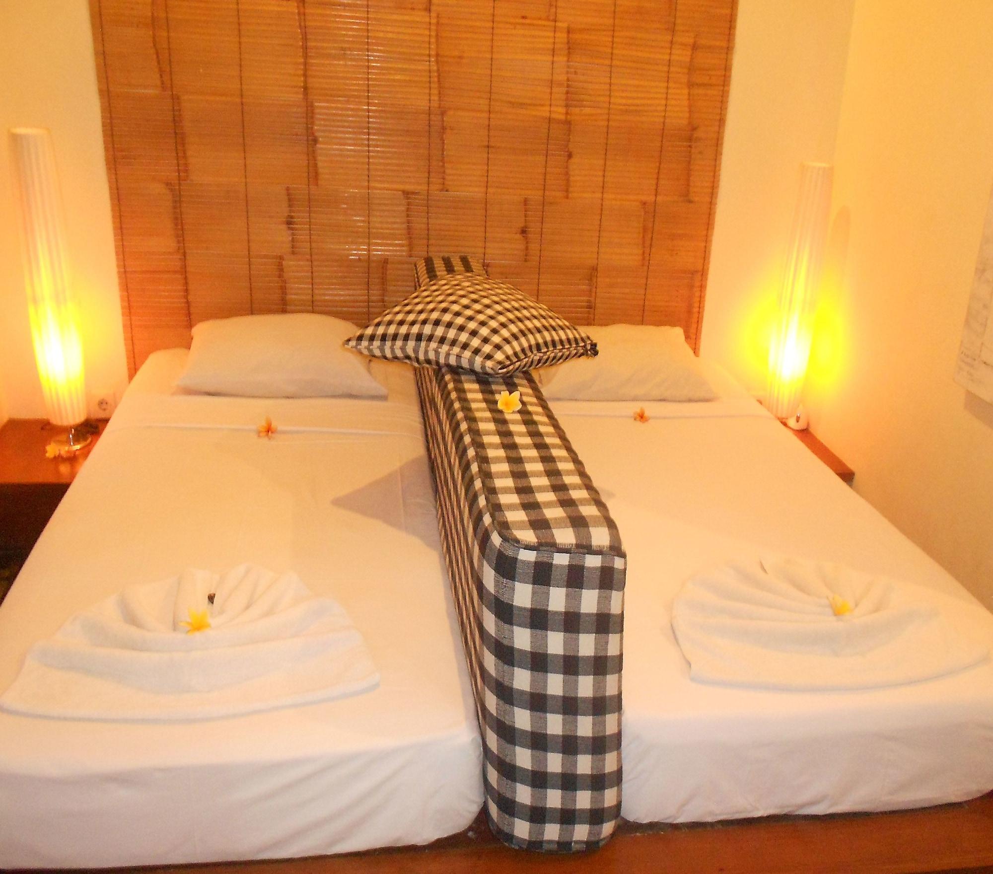 Capital O 93809 Wida Hotel Legian Dış mekan fotoğraf