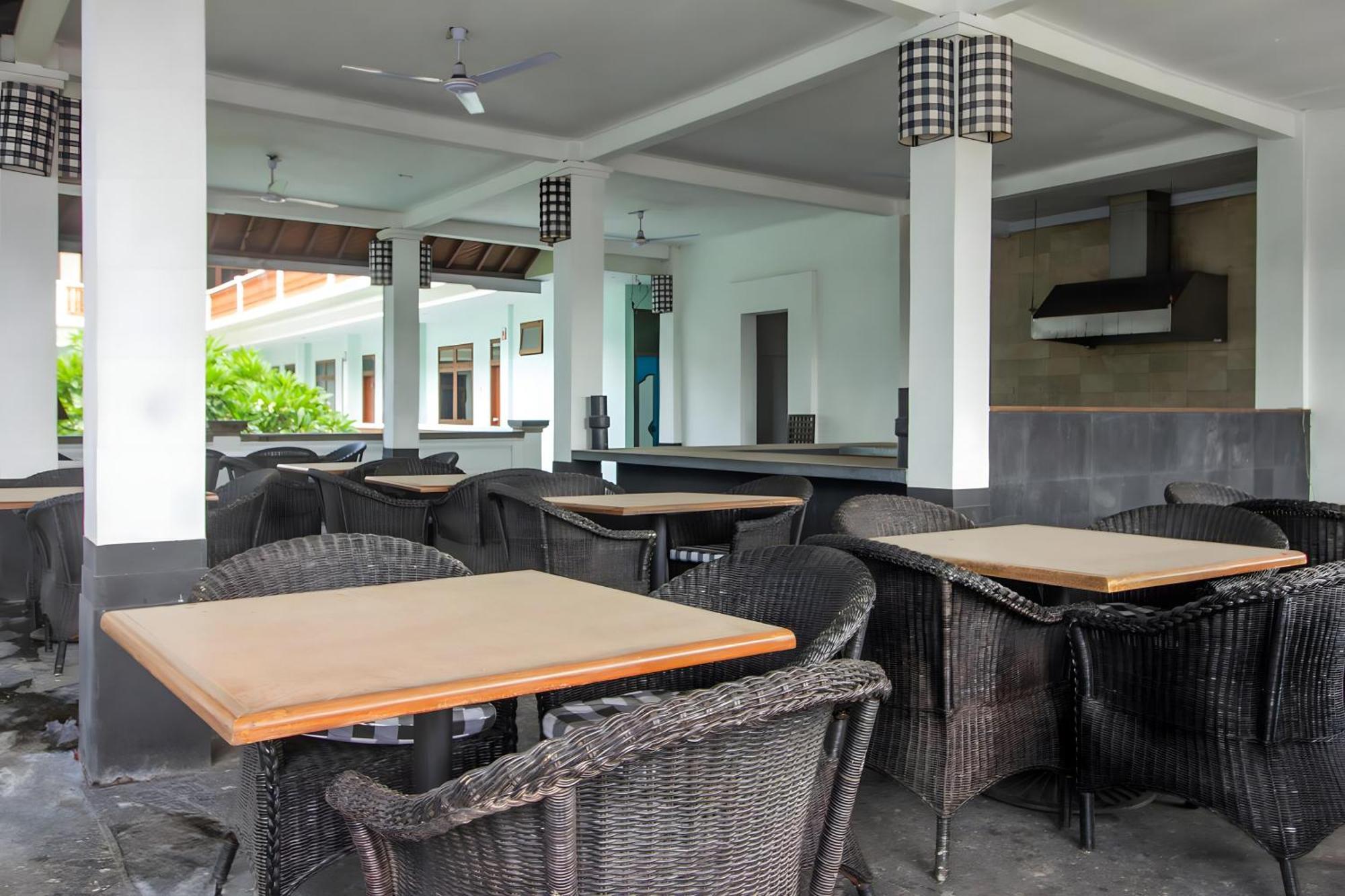Capital O 93809 Wida Hotel Legian Dış mekan fotoğraf