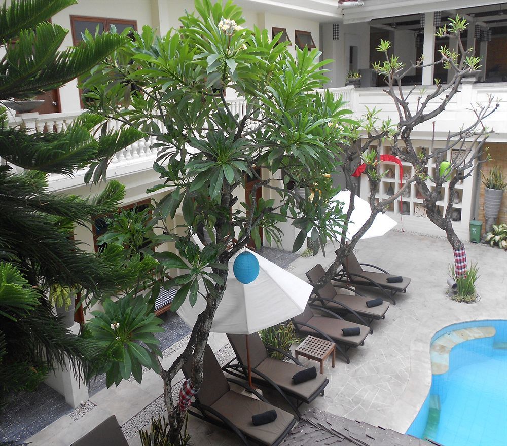 Capital O 93809 Wida Hotel Legian Dış mekan fotoğraf