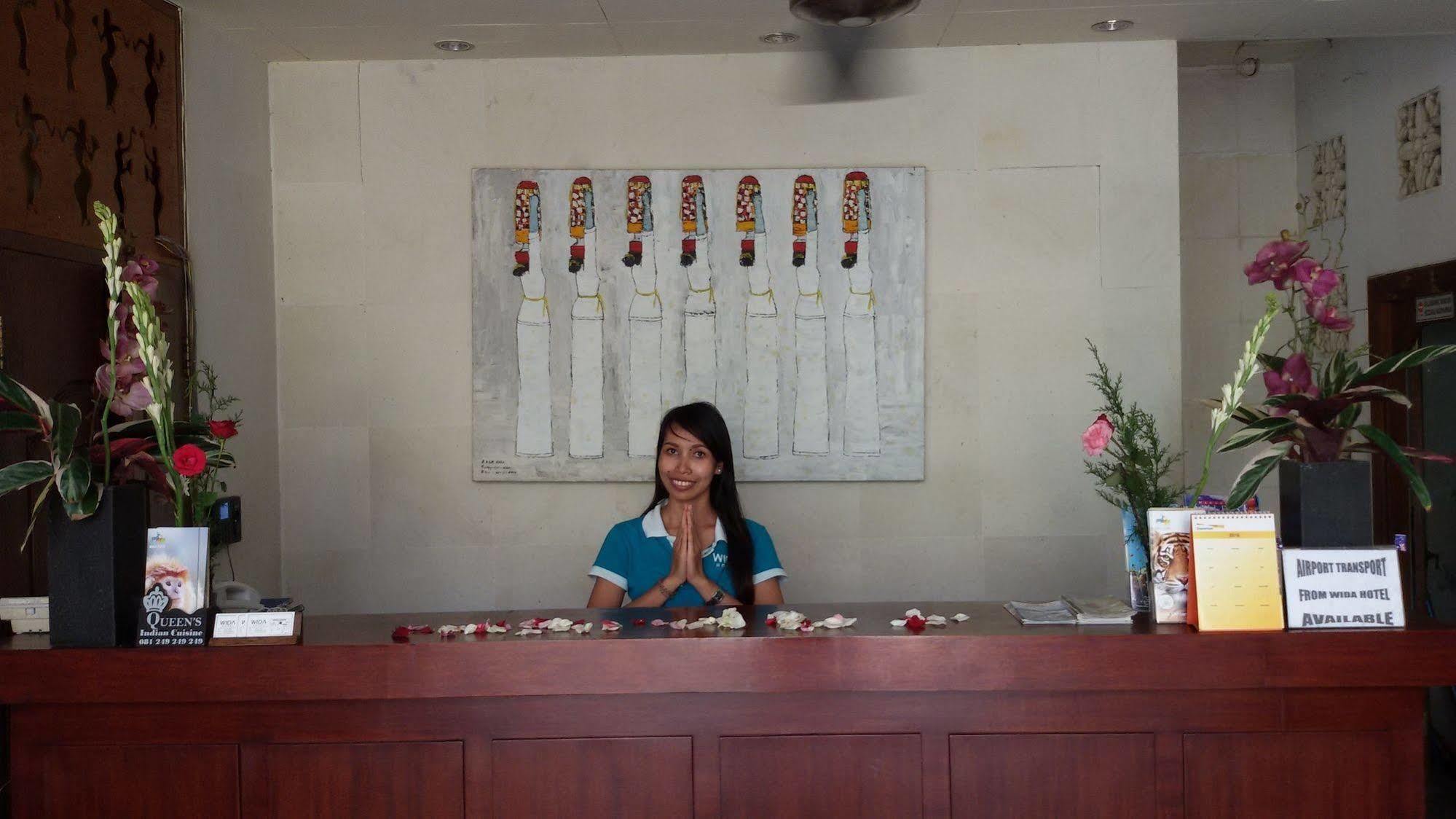 Capital O 93809 Wida Hotel Legian Dış mekan fotoğraf