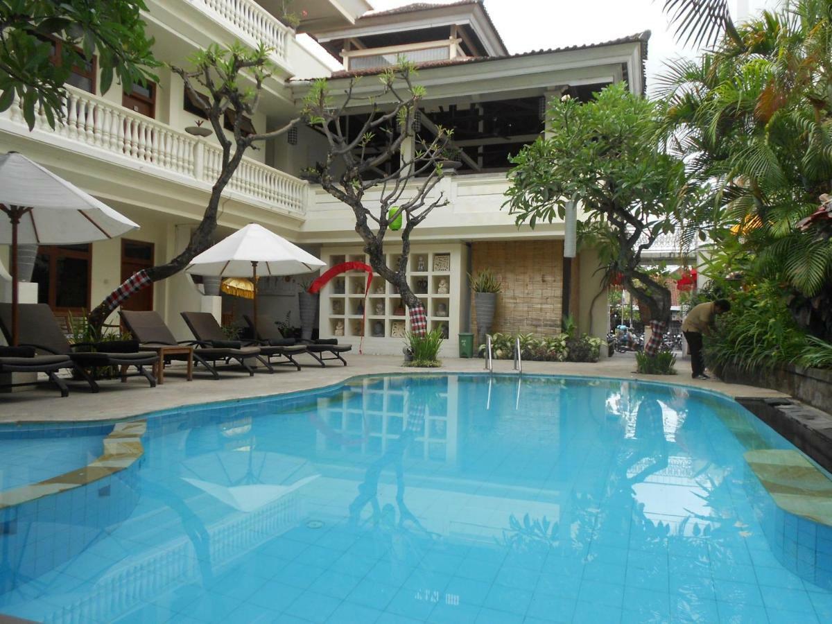 Capital O 93809 Wida Hotel Legian Dış mekan fotoğraf